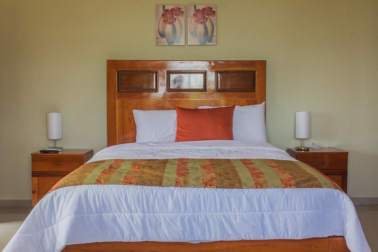 La Floresta Tarapoto Hostal Zewnętrze zdjęcie